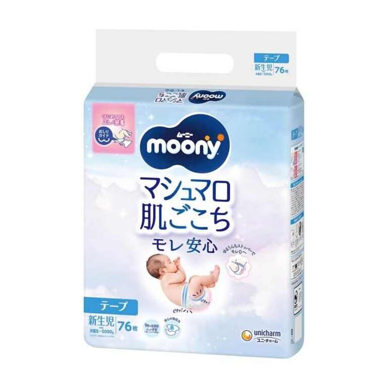 MOONY Marshmallow Skin Feel Toddler Diaper Medium dude erg of each